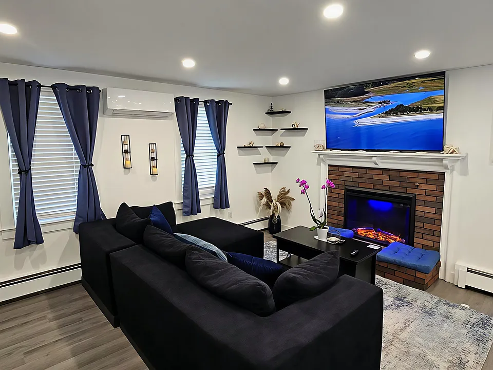 226 Cotuit Rd #A