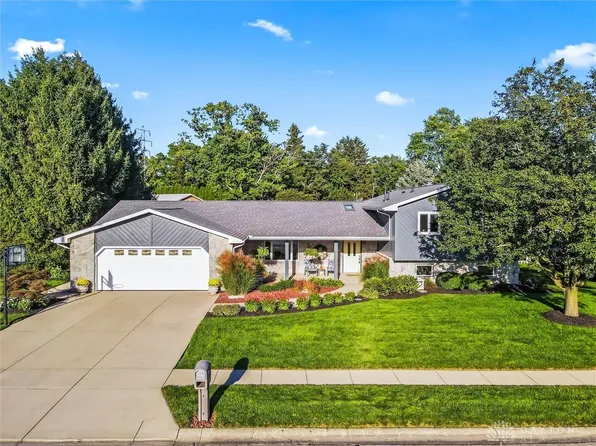 21 Newton Dr, Pleasant Hill, OH 45359