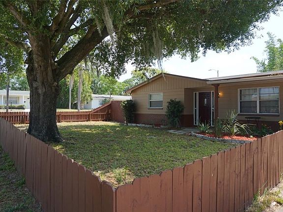 3rd image of 3820 Latimer St