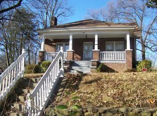 2812 Bon Air Ave, Winston Salem, NC 27105
