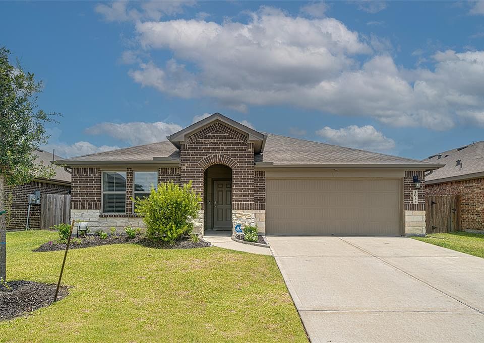 1st image of 3922 Hawaiian Court