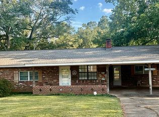 286 Ben Christopher Rd, Columbus, MS 39702