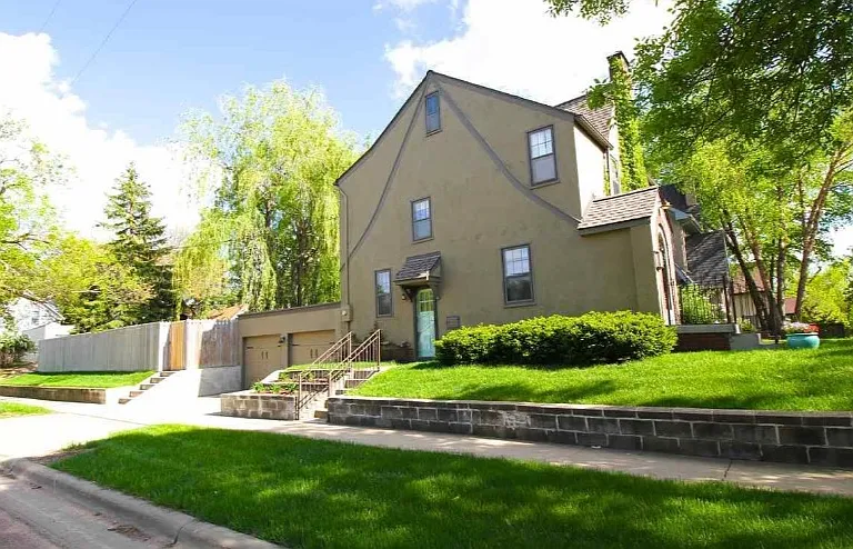 1400 South Main Ave - North Side of House