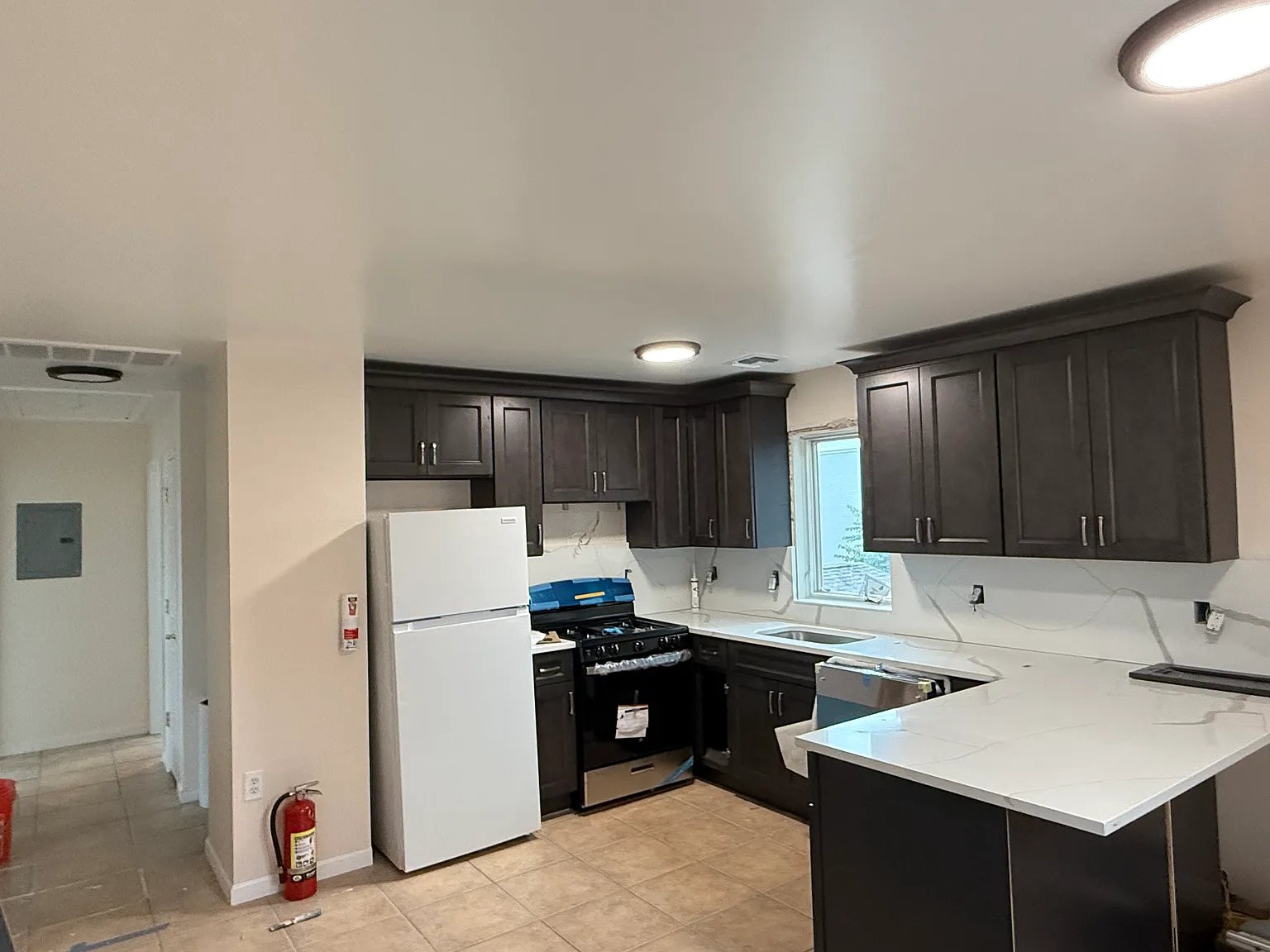 2 bed, $2,300 — Photo 2