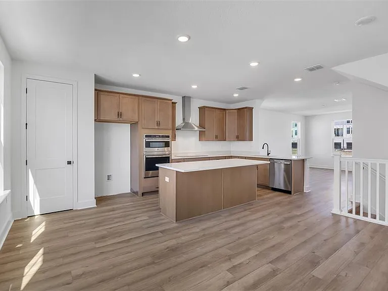 15178 Groverside Rd — Photo 10