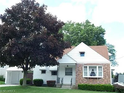 1431 Haynes Ave photo 1