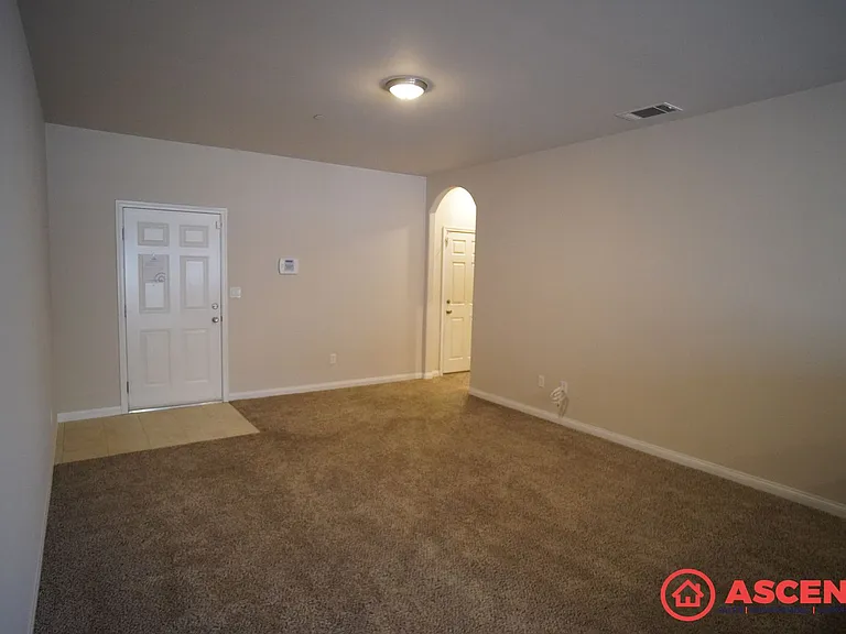 5508 Poso Ridge Ct — Photo 3
