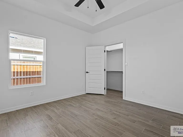 111 Hope Dr — Photo 13