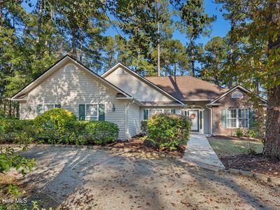 41 Pinewood Drive, Carolina Shor, NC, 28467