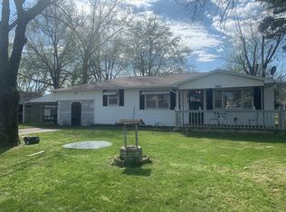 1211 Darrell St, Mountain Grove, MO 65711