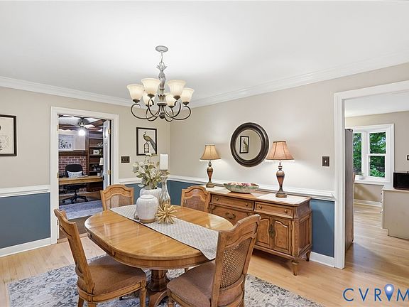 3rd image of 7467 Rural Point Ct