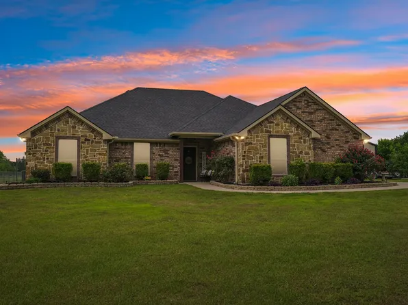 3676 County Road 2208, Greenville, TX 75402