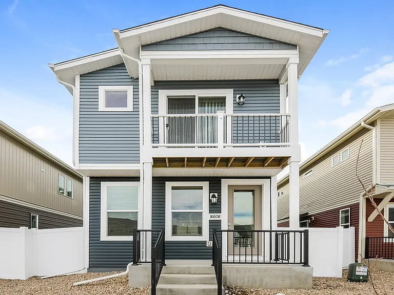 18608 E 47th Pl — Photo 1