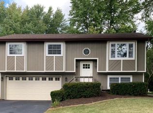 3903 E Engel Dr, Valparaiso, IN 46383