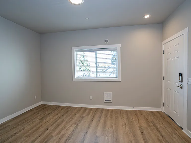 630 N Trafton St — Photo 17