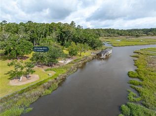 24 Carriage Dr, Saint Simons Island, GA 31522