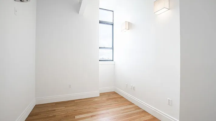 Rented by Nooklyn NYC LLC | media 58
