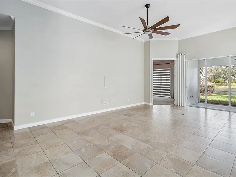 11819 Batello Ln — Photo 7