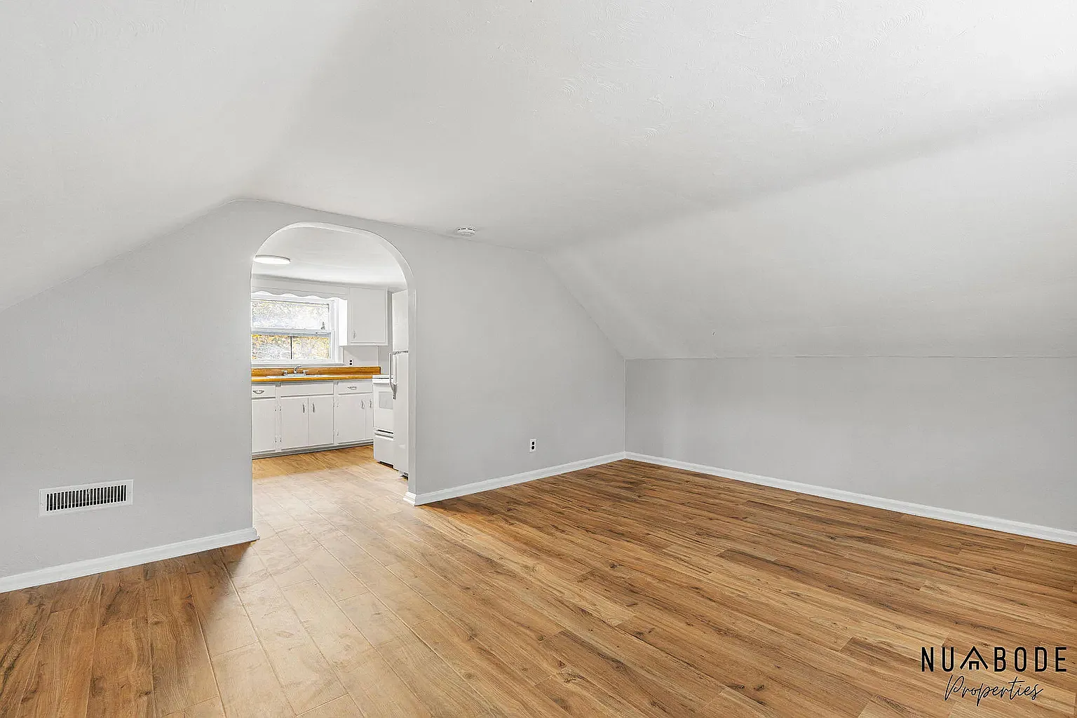 1 bed, 700 sqft, $950 — Photo 3