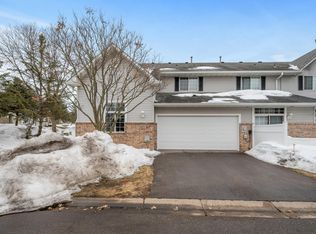 2560 Mallard Dr, Woodbury, MN 55125