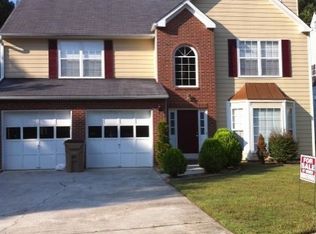 894 Harbins Rd, Lilburn, GA 30047