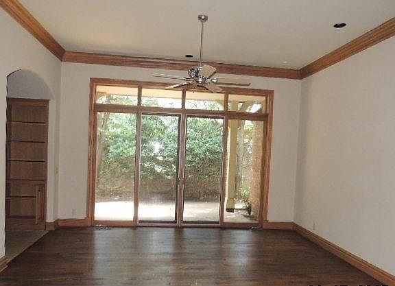5th image of 5808 NW Columbine Way