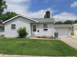 212 Charlton Beaver, Clyman, WI 53016