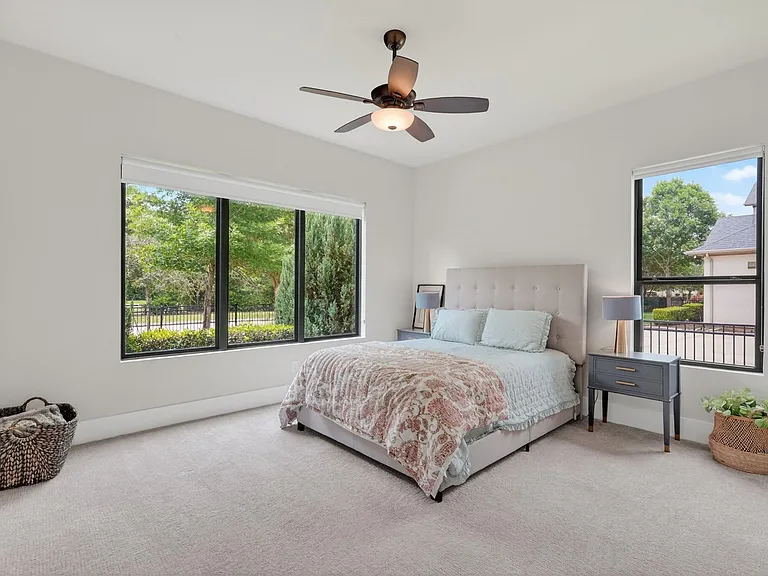 10561 Lake Palmetto Dr — Photo 35