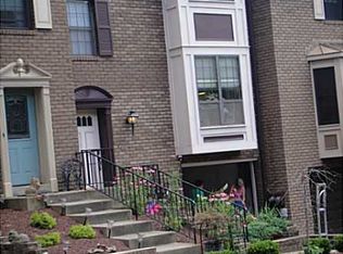 609 Briarleaf Dr, Pittsburgh, PA