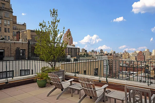 Sold by Corcoran | media 19