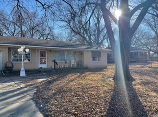 144 S Grant St, Clearwater, KS 67026