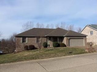 5577 Spring Corner Rd, Newburgh, IN 47630