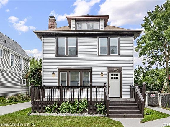 2nd image of 125 Alice Ave