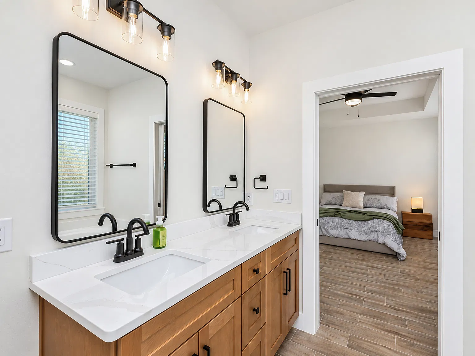 4 bed, 1812 sqft, $2,800 — Photo 3