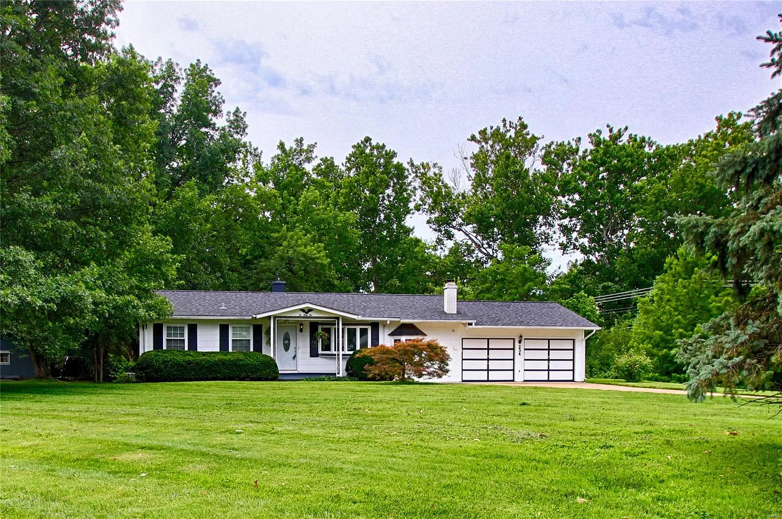 234 W Skyline Dr photo 1