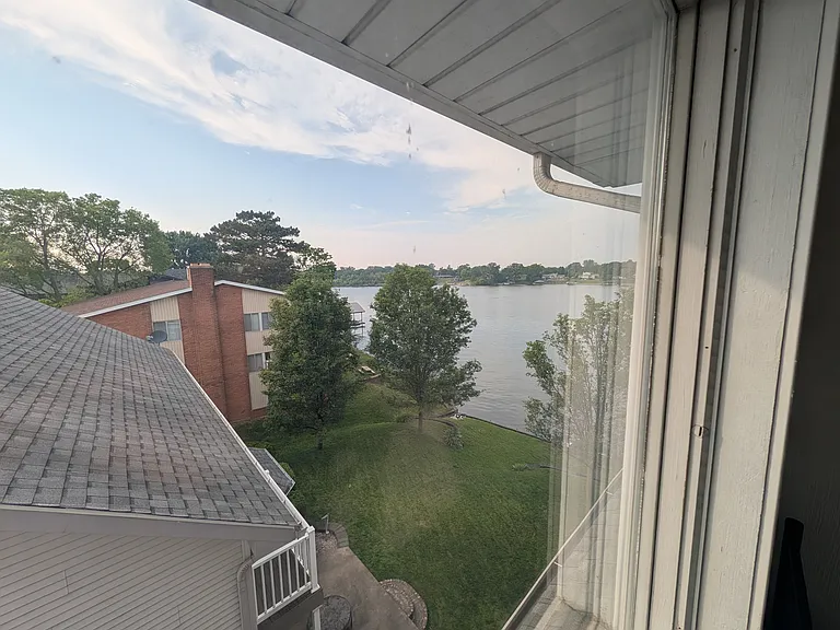 380 N Liberty St #9 — Photo 20