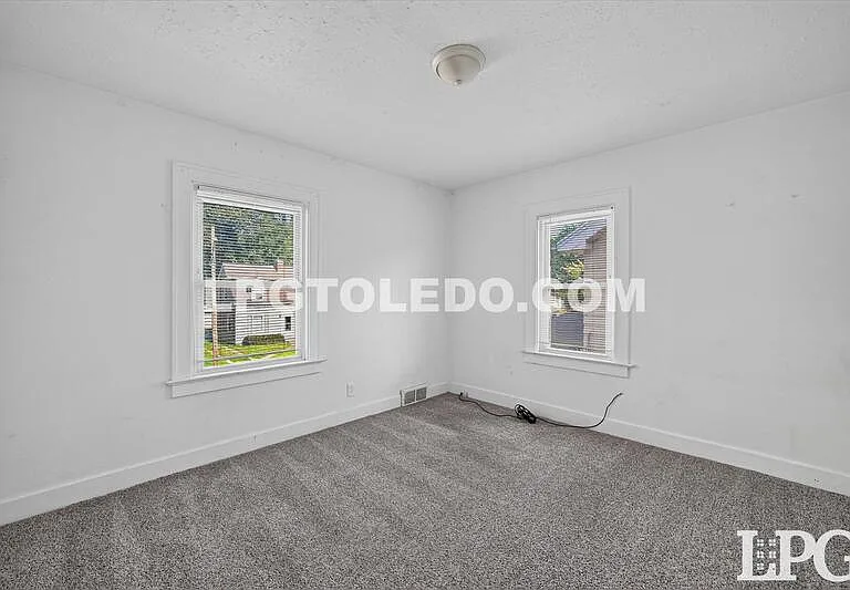 414 Bender Dr — Photo 21