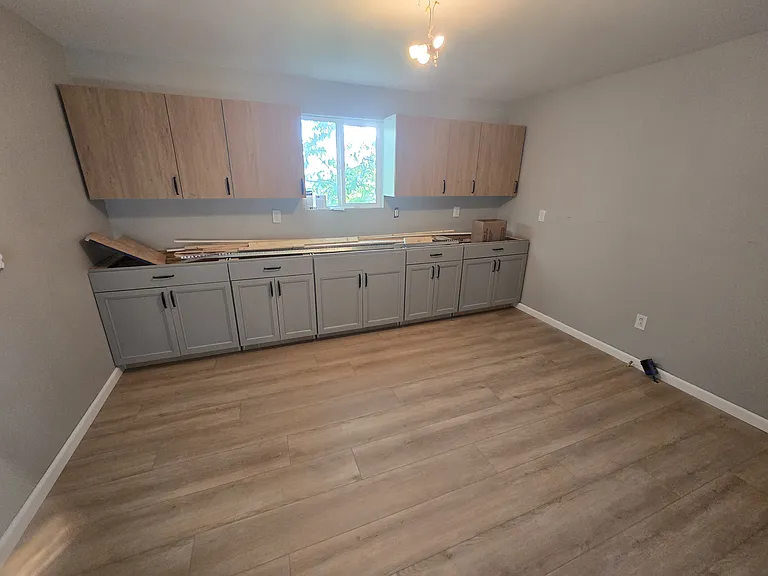 118 Redlyn St — Photo 3