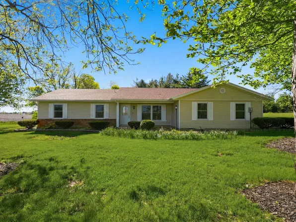 7950 E State Road 205, Churubusco, IN 46723