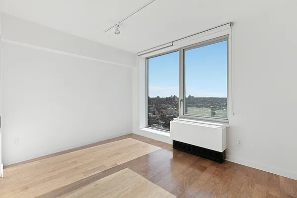 Rented by Greystar | media 5