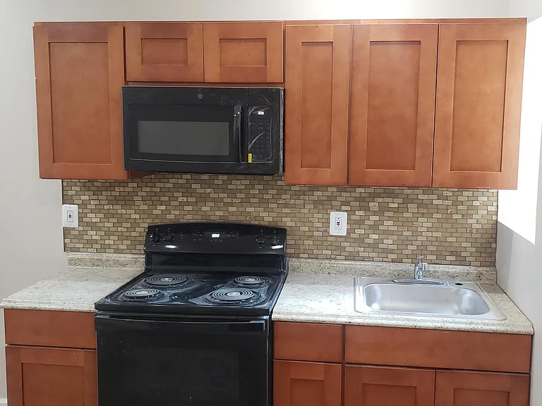 5264 Delancey St #1 — Photo 7