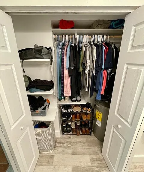 Master Closet 1