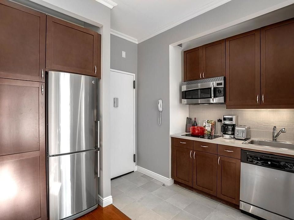 1st image of 488 7th Ave APT 11H