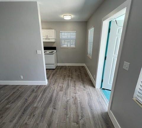 5th image of 4300 Seagrape Dr APT 1