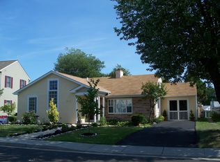 222 Austin Dr, Fairless Hills, PA 19030