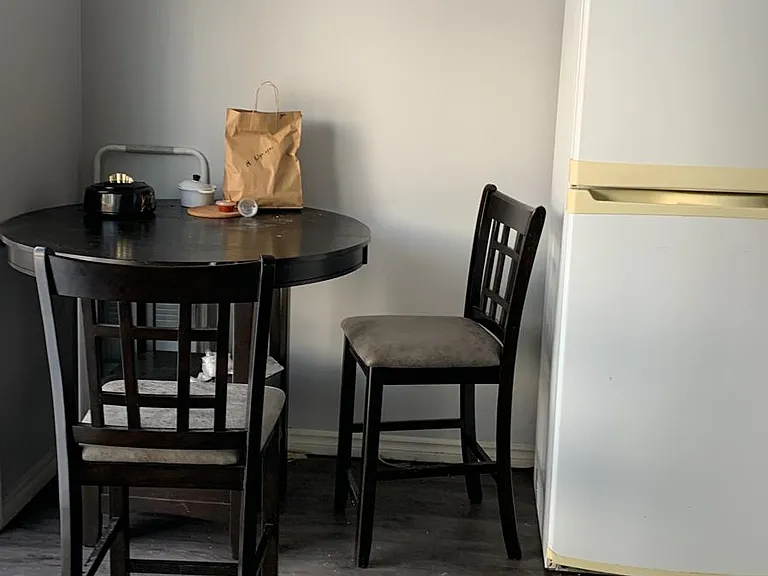 121 University Ave E #19 — Photo 3
