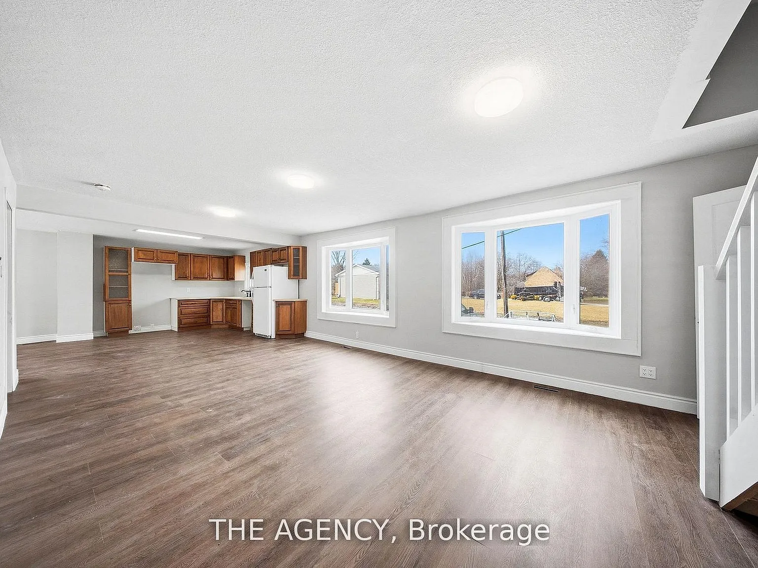 1 bed, $3,400 — Photo 3