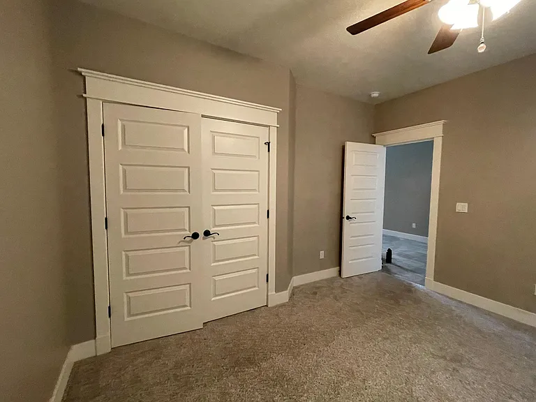 644 N Senora Way — Photo 15