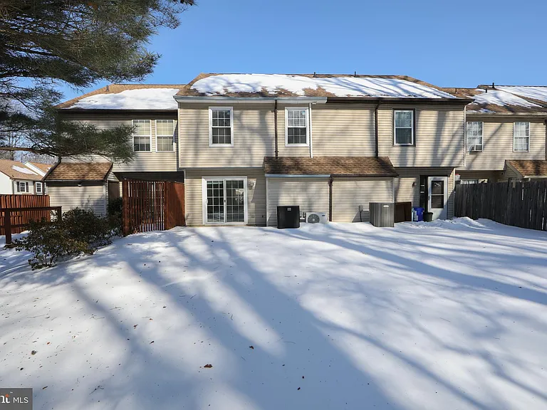 37 James Run — Photo 29