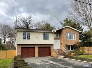58 1st St, Closter, NJ 07624